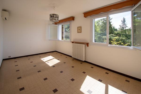 Rare à la vente / Maison 4 chambres / Parc des Bruyères