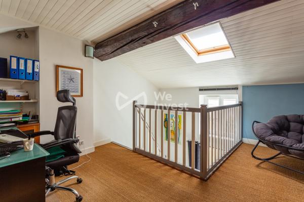 ENSEMBLE IMMOBILIER AVEC MAISON DE 182 m² 4 CHAMBRES - COEUR DU VILLAGE - GARAGE ET LOCAL COMMERCIAL VERNAISON 69390