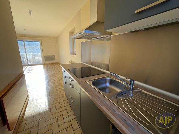 Location appartement Cholet : 396 € - AJP Immobilier Cholet