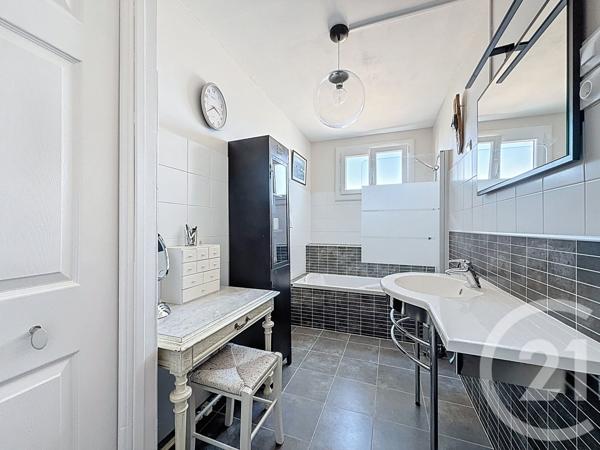 Maison à vendre  5 pièces - 135,30 m2 POUSSAN - 34