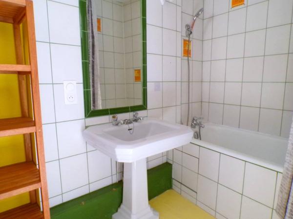 Centre ville T2 meublé