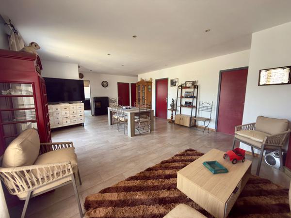 Maison Individuelle 130 m² - 5 pièces - 4 Chambres - Grand Garage - Jardin - Réquista. Requista