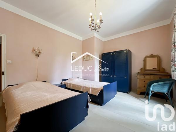 Maison à vendre 10 pièces 294 m² Goudargues