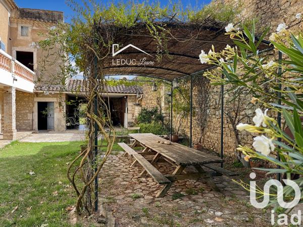 Maison à vendre 10 pièces 294 m² Goudargues