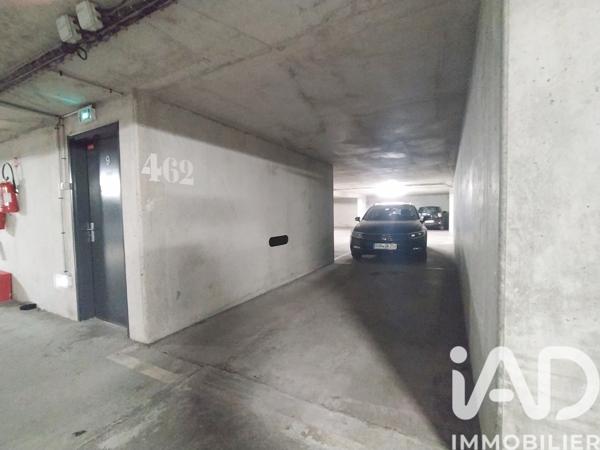 Parking à vendre 12 m² Courbevoie