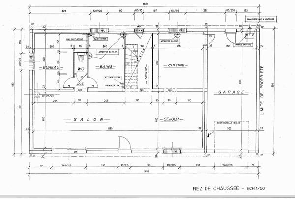 Maison familiale bourg de Chaingy 5 chambres garage, jardin.