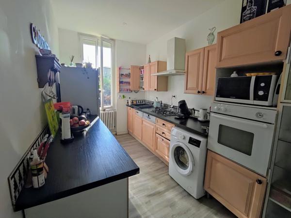 Saint-Ambroix (30500) SAINT-AMBROIX ANCIENNE FILATURE – DEUX HABITATIONS, ATELIER, TERRAIN