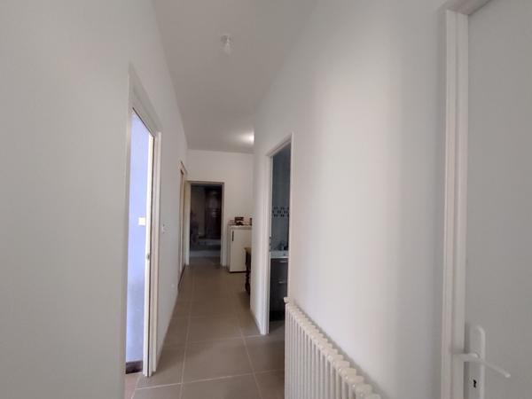 Saint-Ambroix (30500) SAINT-AMBROIX ANCIENNE FILATURE – DEUX HABITATIONS, ATELIER, TERRAIN