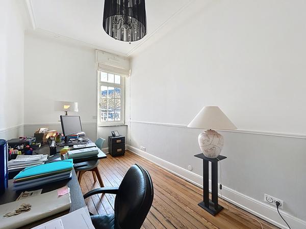 Appartement gare Metz 110m2 - 3 chambres - terrasse - cave