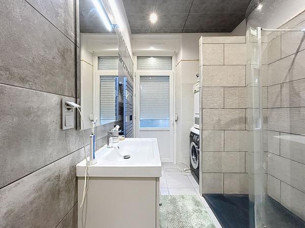 Appartement gare Metz 110m2 - 3 chambres - terrasse - cave