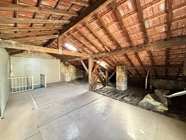 Echoppe double - Bordeaux barrière de Pessac 5 pièces 125m² - terrasse et garage. , Bordeaux