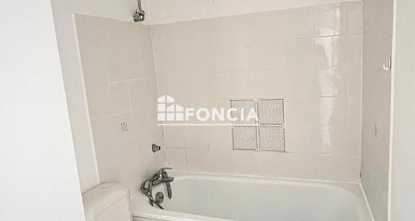Location Studio 25.72 m² - Mulhouse 68100