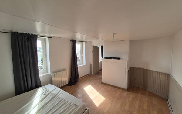 Appartement à louer    2 pièces • 33 m2 Caudebec-lès-Elbeuf