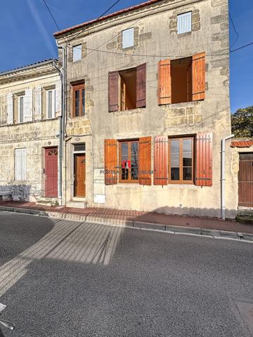 Blaye centre maison jardin garage