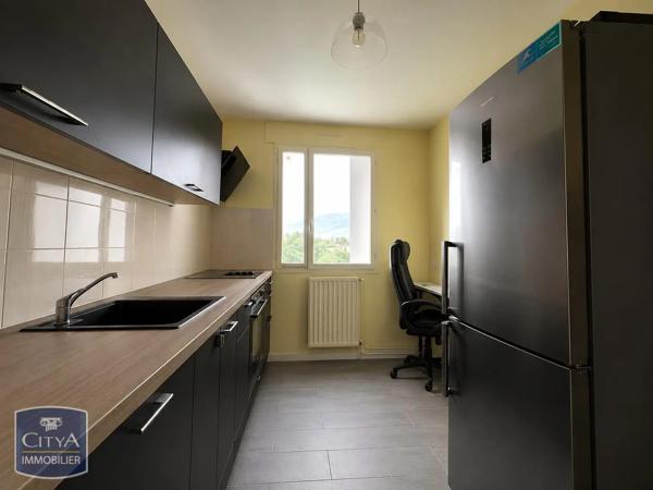 Appartement à louer 3 pièces 63.96m² Mâcon (71000)