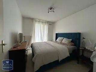 Appartement à louer 3 pièces 63.96m² Mâcon (71000)