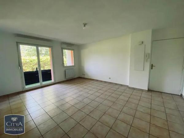 Appartement à louer 2 pièces 47.37m² Éleu-dit-Leauwette (62300)