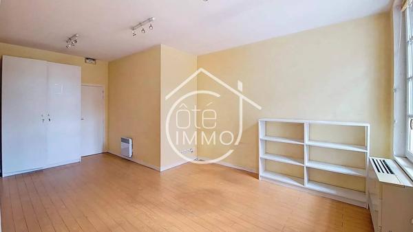 Ste Foy la Grande : Immeuble 265 m² – Centre-ville – Fort potentiel locatif ou habitation !
