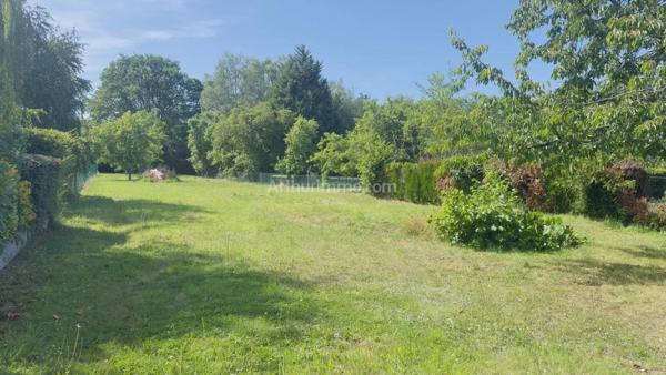 Vente                                                      Maison
                        
                     4 pièces                      145 m2                     à Saint-Fargeau-Ponthierry