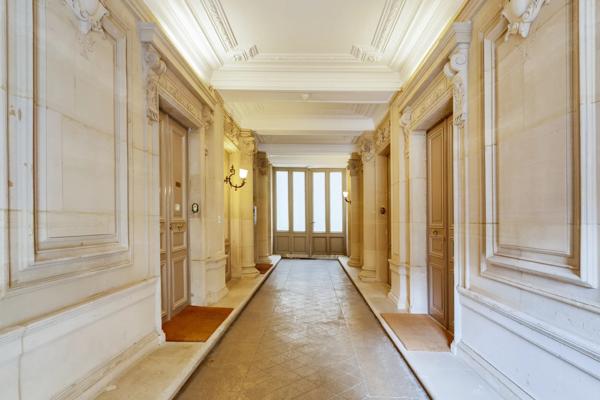 Appartement Paris 8e - GENERAL FOY / SAINT AUGUSTIN