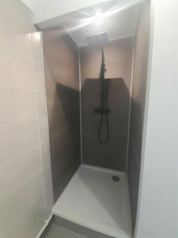 Beau T1 refait à neuf