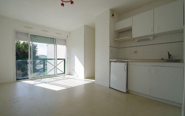 Appartement à louer    1 pièce •  La Rochelle