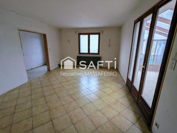 Grande maison familiale à terminer