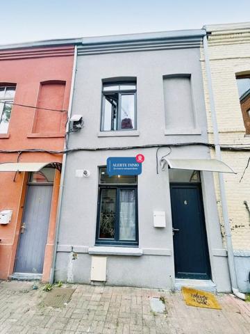 WAZEMMES PROX MÉTRO, MAISON ENTIÈREMENT RÉNOVÉE
