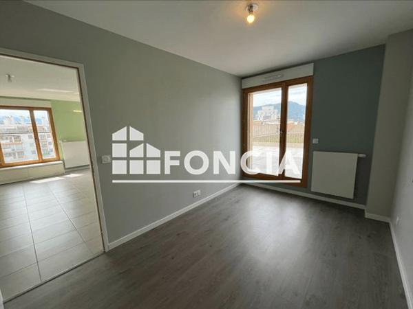 Location Appartement 3 pièces 80.93 m² - 11 B RUE DU DOCTEUR FAVRE Annemasse 74100