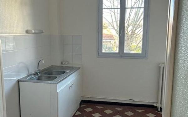 Appartement à louer    3 pièces • 67,75 m2 Chelles