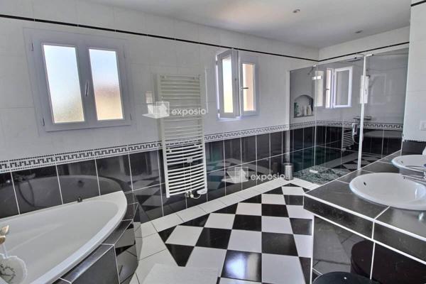 Maison Chauray 5 pièce(s) 310 m2