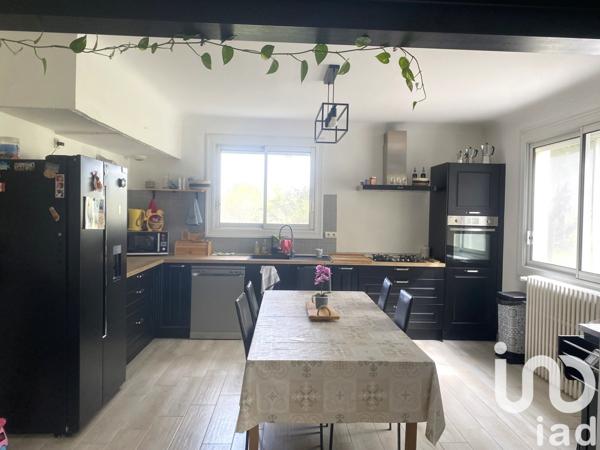 Maison traditionnelle 5 pièces de 135 m² à Brax (47310)