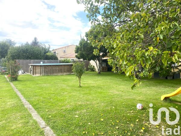 Maison traditionnelle 5 pièces de 135 m² à Brax (47310)