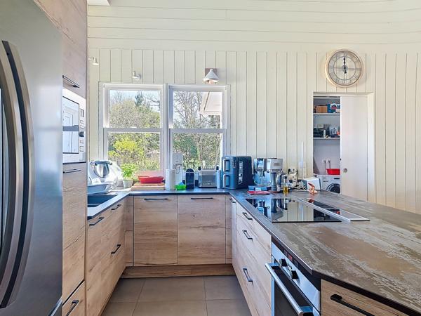 Maison 7 pièces - 210 m²