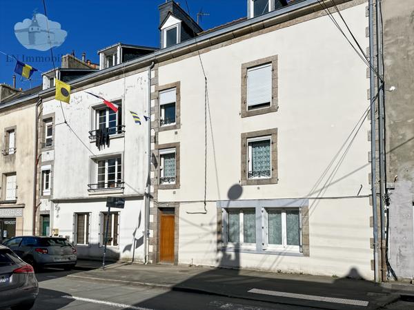 STUDIO AU COEUR DU CENTRE DE CONCARNEAU - RÉNOVÉ - 25,80 M2