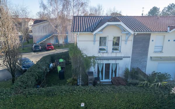 Maison à vendre    4 pièces • 82,67 m2 Biscarrosse