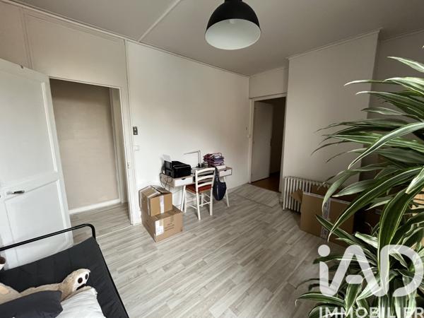 Location appartement 5 pièces 112 m² Bruay-la-Buissière