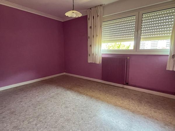 Maison mitoyenne - 4 chambres - 6 pièces - 98m² - SAINT OMER