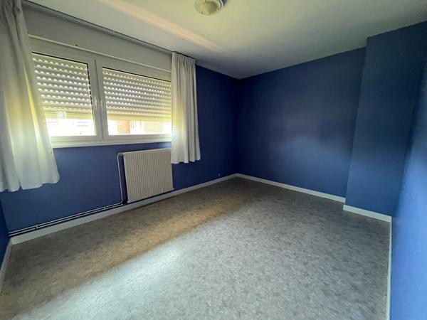 Maison mitoyenne - 4 chambres - 6 pièces - 98m² - SAINT OMER