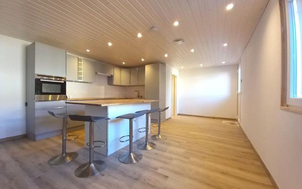 Maison à louer    3 pièces •  Montceau-les-Mines