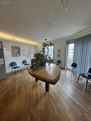 Bureaux à vendre à Besançon dans le Doubs (25000), ref : 25004-1254   
Les Chaprais
