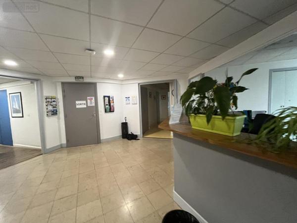 Bureaux à vendre à Besançon dans le Doubs (25000), ref : 25004-1254   
Les Chaprais
