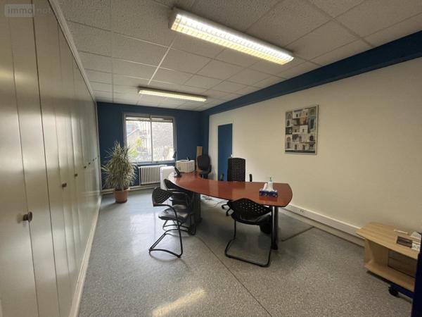Bureaux à vendre à Besançon dans le Doubs (25000), ref : 25004-1254   
Les Chaprais