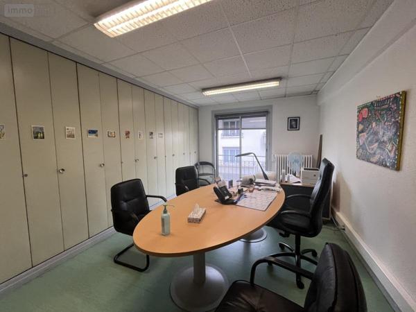 Bureaux à vendre à Besançon dans le Doubs (25000), ref : 25004-1254   
Les Chaprais