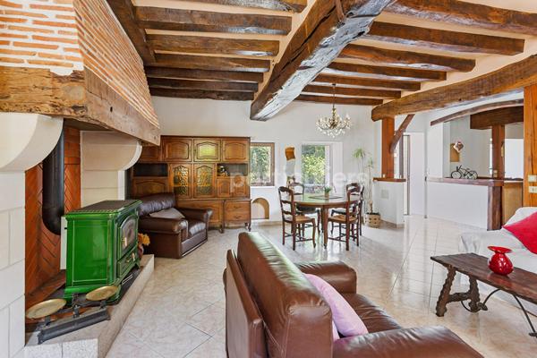 Vente Maison122 m² - 5 Pièces - SUCE SUR ERDRE (44240)