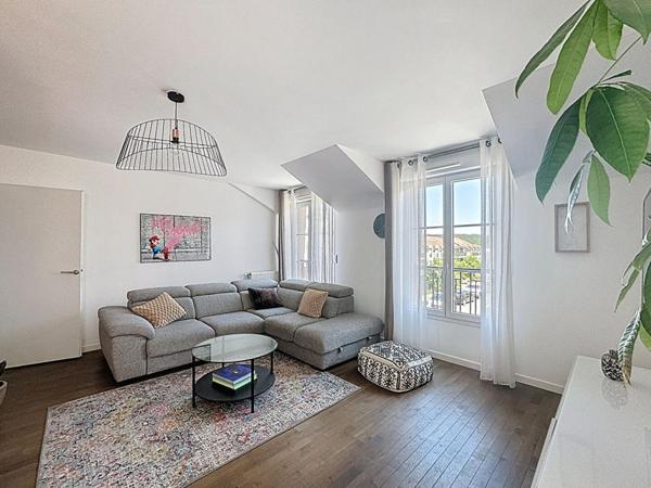 Appartement 3 pièces 65 m²  Balcon Dernier étage  Résidence 2018