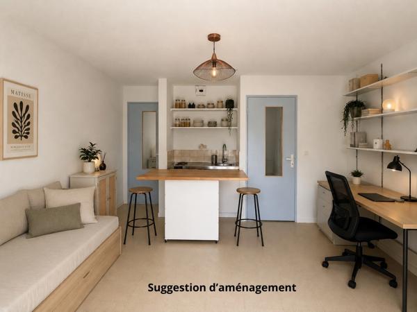 EXCLUSIVITÉ – Studio avec terrasse en résidence étudiante à Vannes – Libre d'occupation