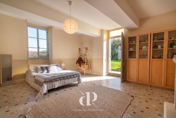 Fleurance (32500) Presbytère gersoise lumineuse et accueillante