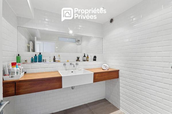 Atelier d'artiste en duplex,136,7 m² , 3 chambres, esprit Le Corbusier, 5e et 6e étage