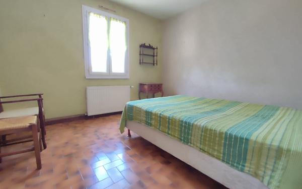 Maison à vendre    6 pièces •  Alès